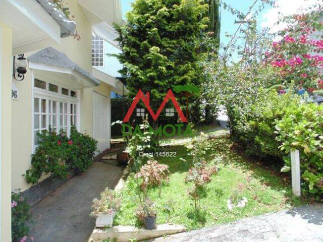 #45 - Casa em condomínio para Venda em Campos do Jordão - SP