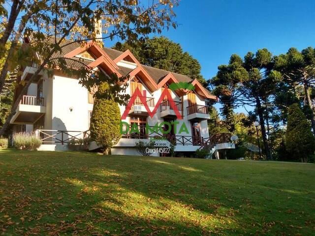 #154 - Casa para Venda em Campos do Jordão - SP