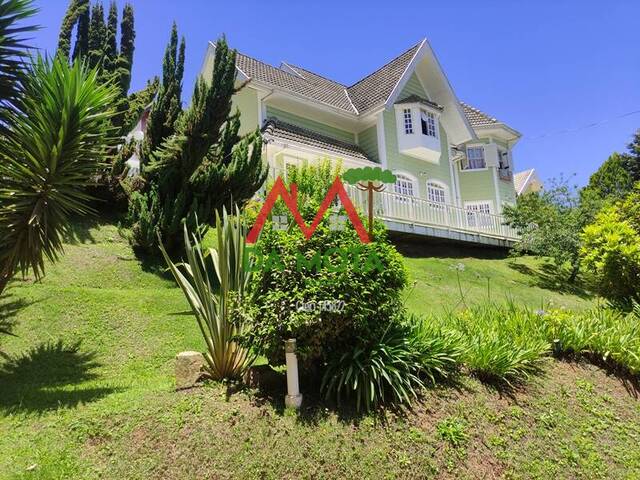 #185 - Casa para Venda em Campos do Jordão - SP