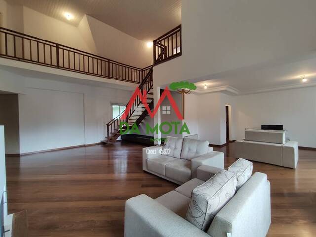 #213 - Apartamento para Venda em Campos do Jordão - SP