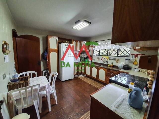 Casa para Venda em Campos do Jordão - 4