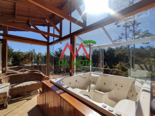 #66 - Casa para Venda em Campos do Jordão - SP