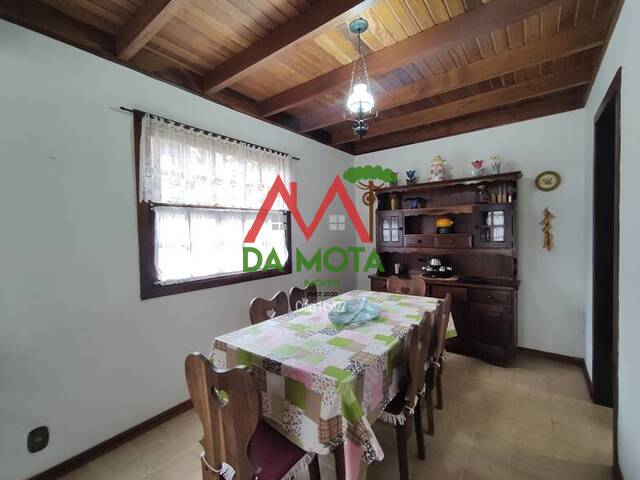 Casa para Venda em Campos do Jordão - 5