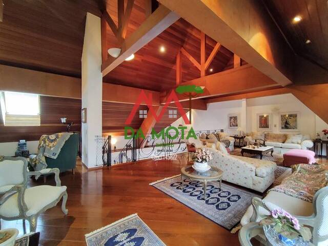 #356 - Apartamento para Venda em Campos do Jordão - SP