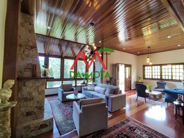 Casa para Venda em Campos do Jordão - 4