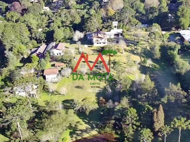 #93 - Casa para Venda em Campos do Jordão - SP