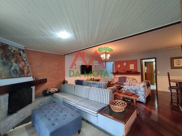 Apartamento para Venda em Campos do Jordão - 4