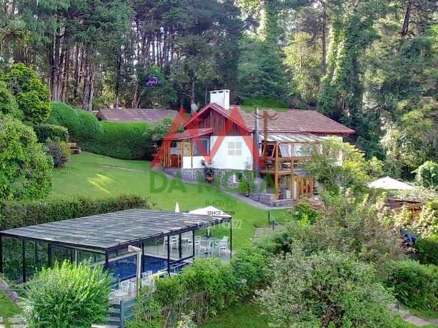 #493 - Casa em condomínio para Venda em Campos do Jordão - SP