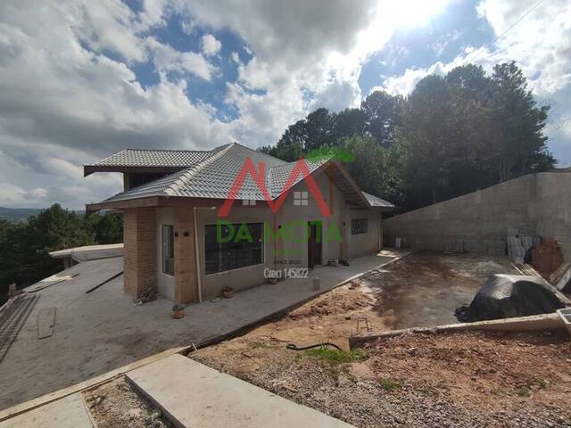 #548 - Casa para Venda em Campos do Jordão - SP - 1
