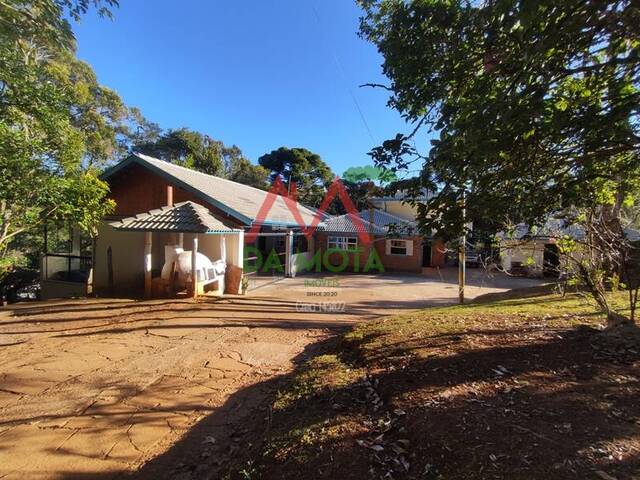 #601 - Casa para Venda em Campos do Jordão - SP