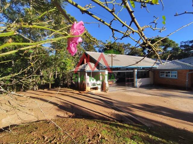 #601 - Casa para Venda em Campos do Jordão - SP
