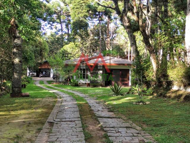 #628 - Casa para Venda em Campos do Jordão - SP