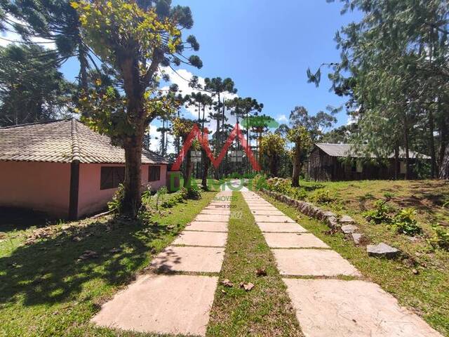 #631 - Casa para Venda em Campos do Jordão - SP