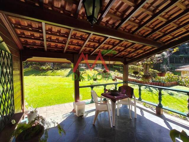 Casa para Venda em Campos do Jordão - 3